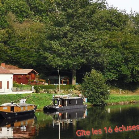 Gite 16 Ecluses Canal Du Nivernais La Collancelle Exterior foto
